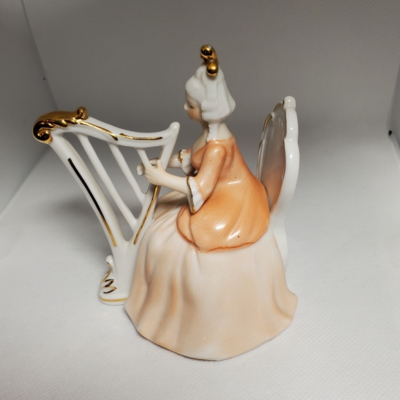 Vintage Giftcraft Korea Peach Elegance Fig… - Picture 3 of 5